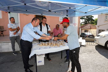Beykoz'da Aşure İkramı 18.07 (2)_1575x1050.JPG